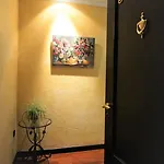 Tikar Hotel 2*